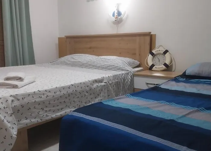 Ani Apartment